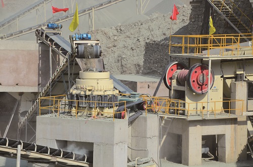 圓（yuán）錐式破碎機